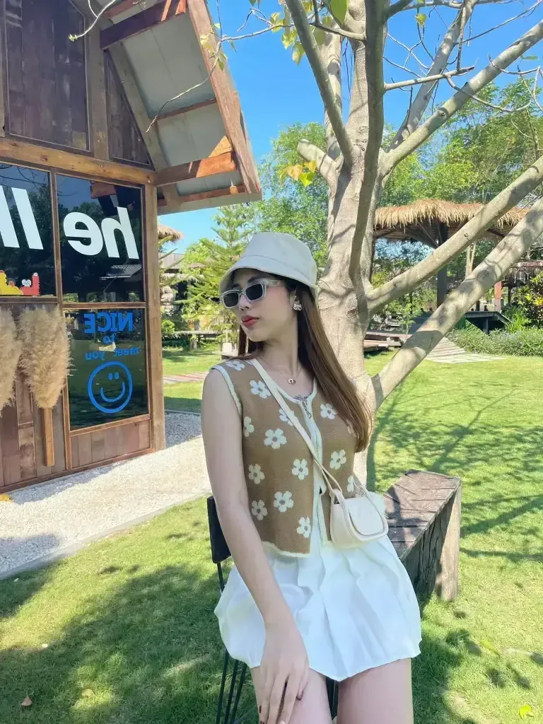 น้อง น้อง น้ำฟ้า — หนองแค